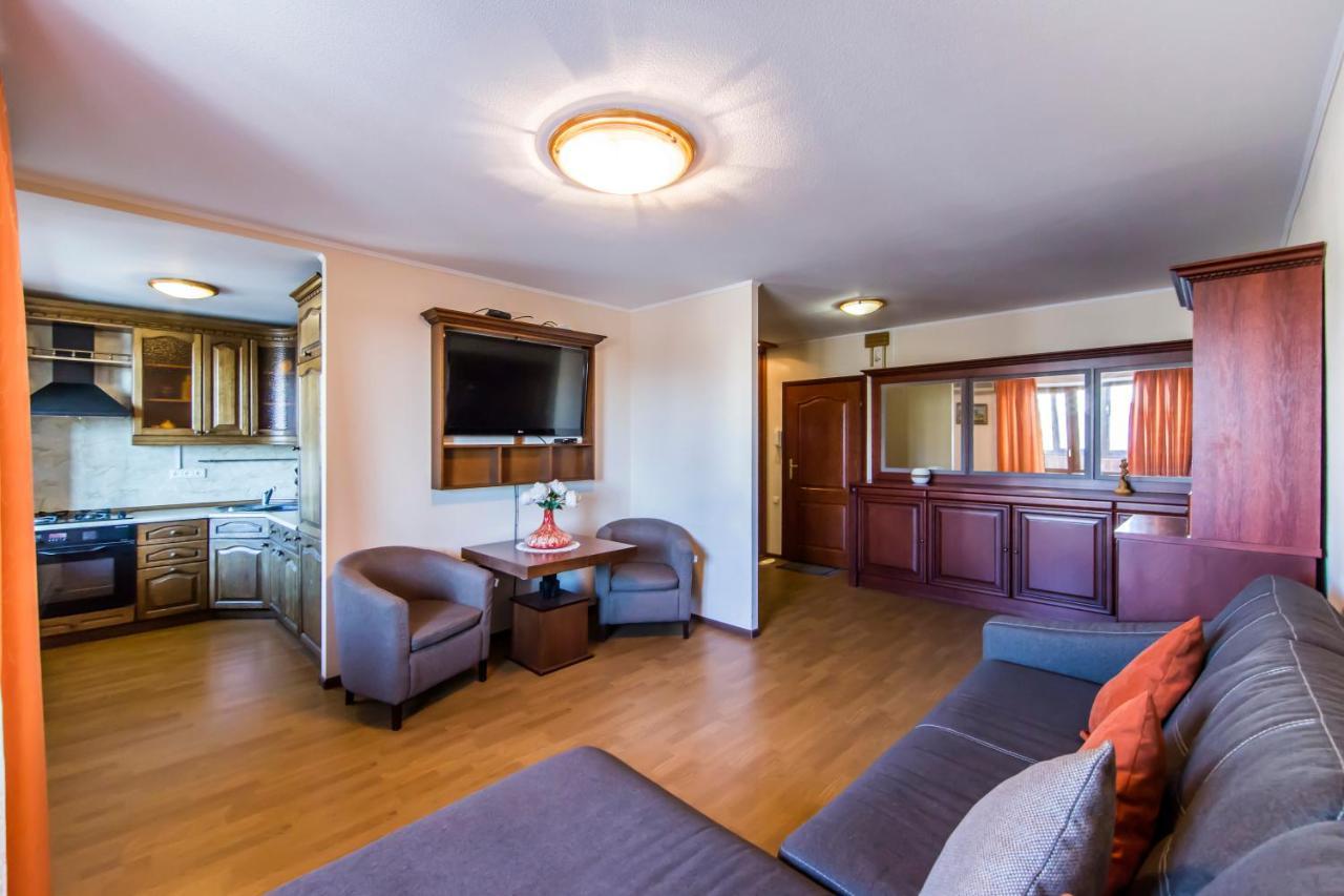 Two-Room Apartments On Maidan Nezavisimosti Kiew Exterior foto